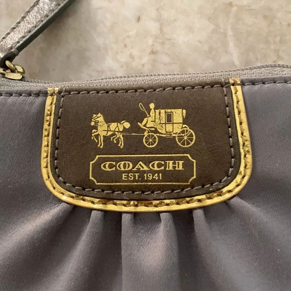 COACH  Coin  Purse Keychain - Picture 2 of 5